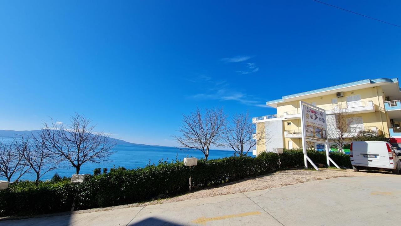 Sarande Barracuda View Apartment Esterno foto